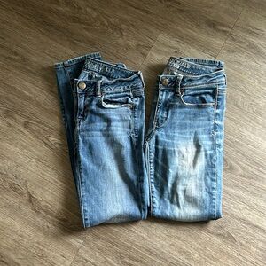 AMERICAN EAGLE SKINNY JEAN BUNDLE